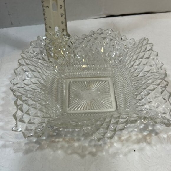 VTG Depression Cut Clear Glass Square Ruffled Edge Candy Serving Dish Diamond - Picture 12 of 12